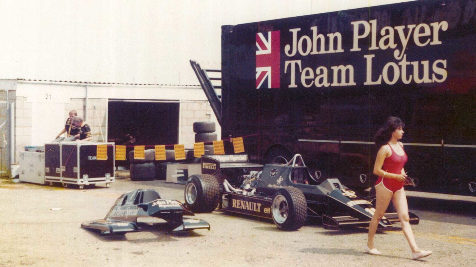 Stripped Lotus in 1983